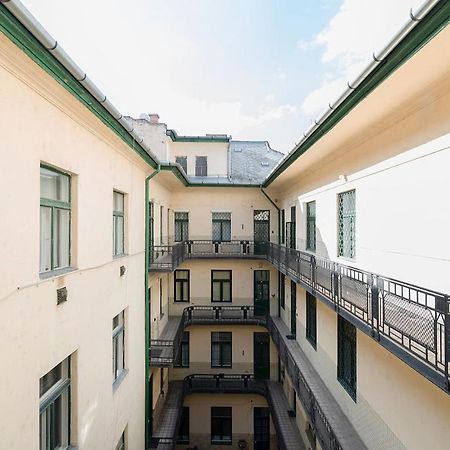Vaci Street Premier Apartment ブダペスト エクステリア 写真