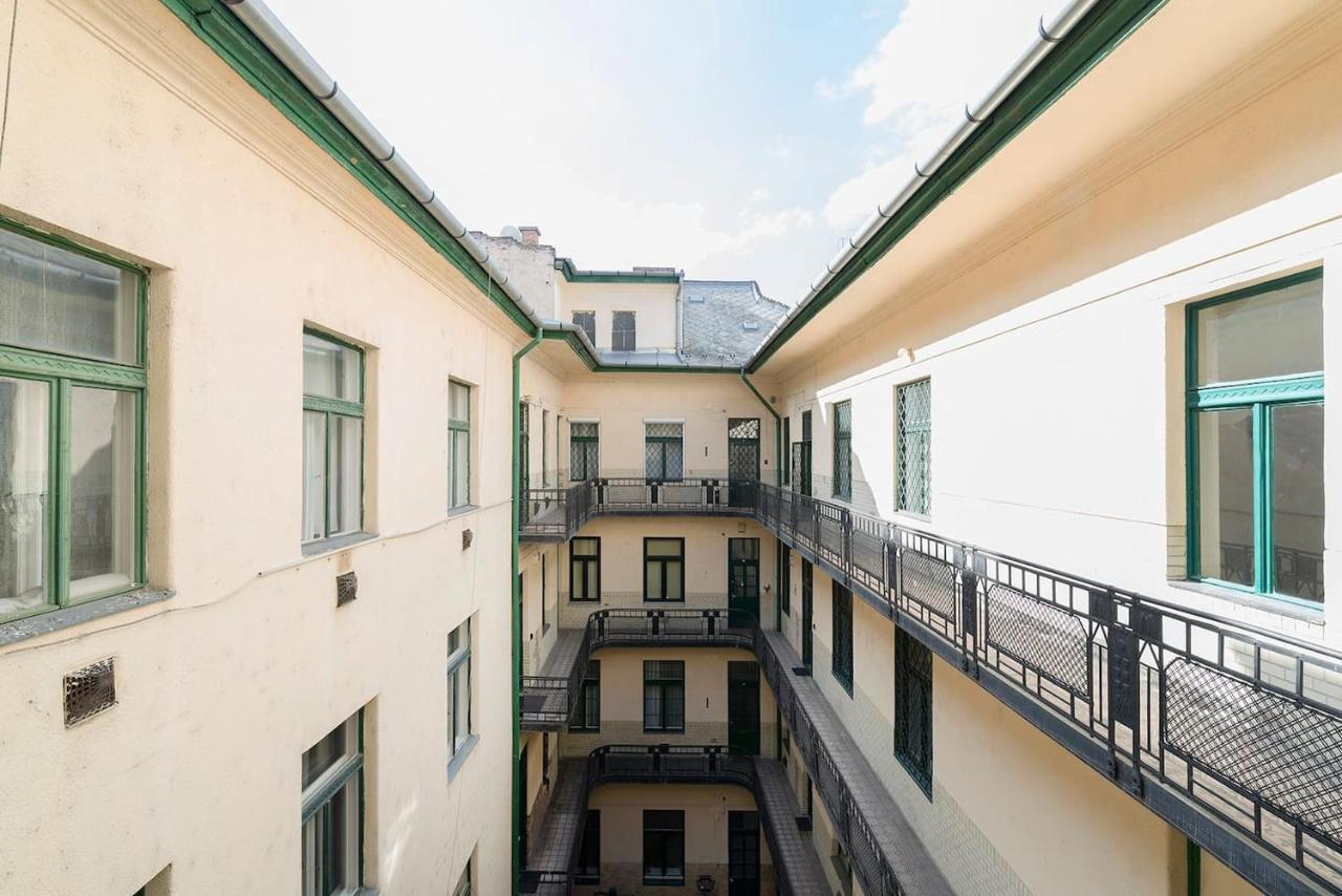 Vaci Street Premier Apartment ブダペスト エクステリア 写真