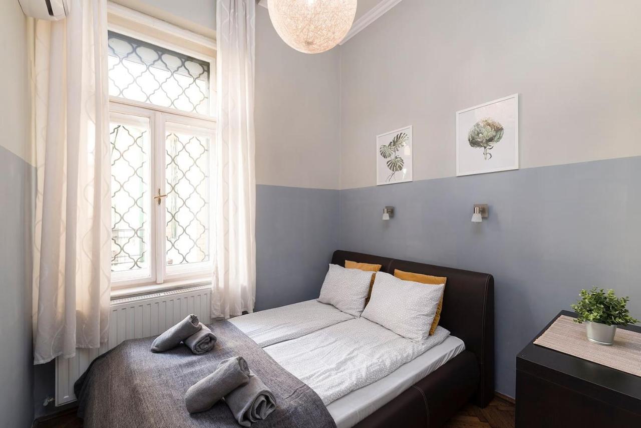 Vaci Street Premier Apartment ブダペスト エクステリア 写真